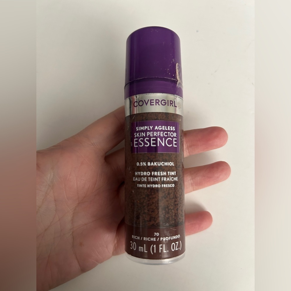 Covergirl simply ageless skin perfector essence hydro fresh tint